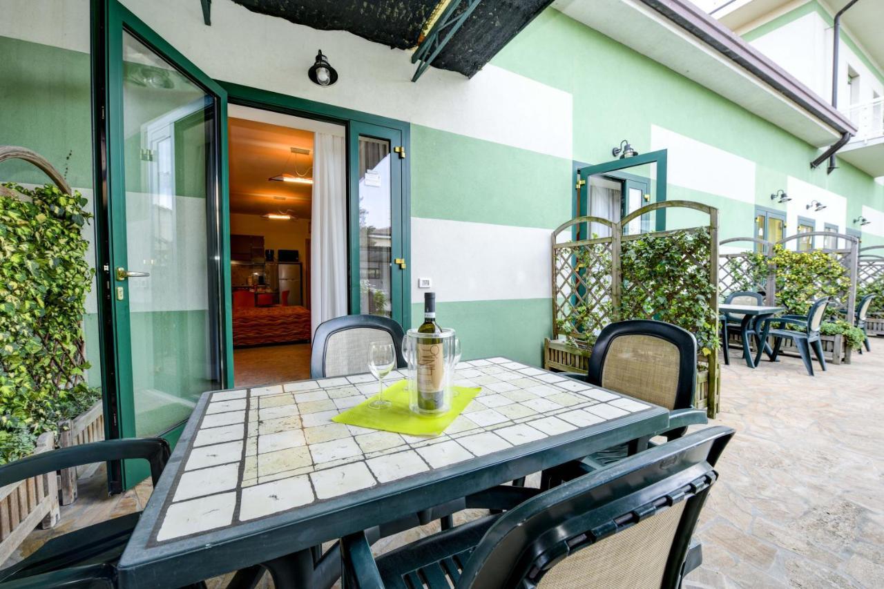 La Forgia Apartments Πεσκιέρα ντελ Γκάρντα Εξωτερικό φωτογραφία